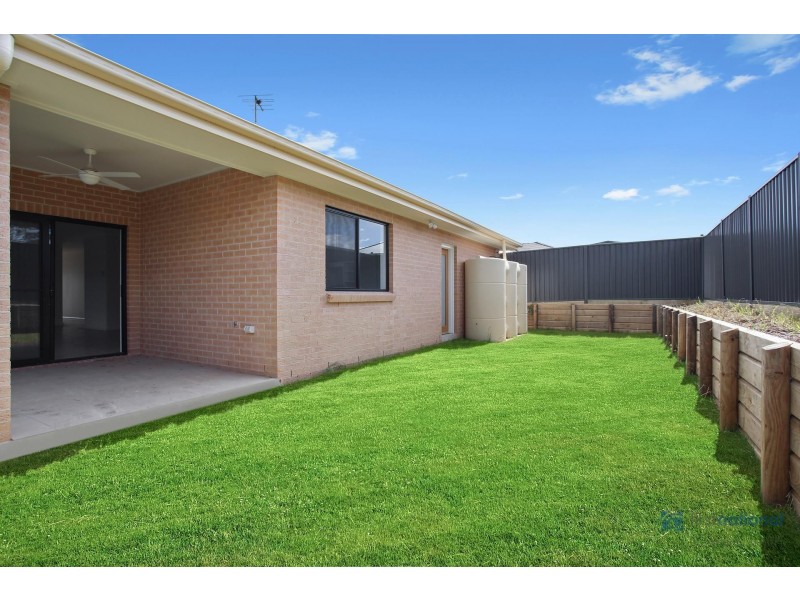 71 Highland Crescent, Thirlmere NSW 2572
