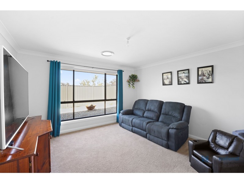 28 Station Street, Douglas Park NSW 2569
