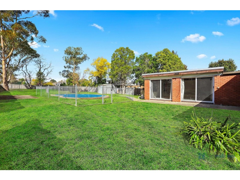30 Carlton Road, Thirlmere NSW 2572