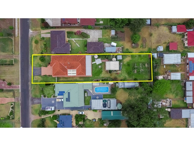 14 Park Street, Tahmoor NSW 2573