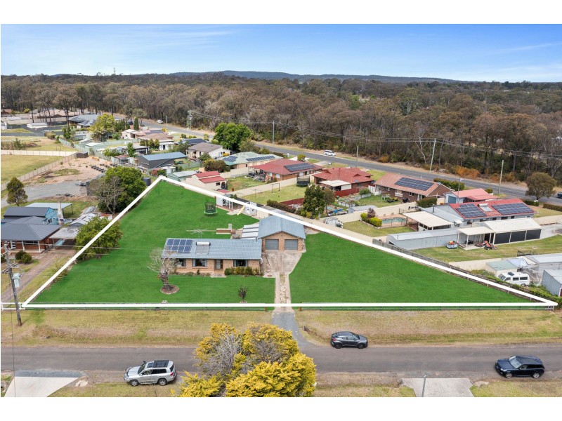 10 Reservoir Road, Bargo NSW 2574