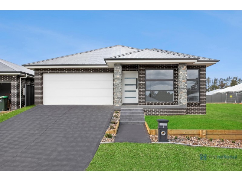 5 Corry Street, Thirlmere NSW 2572