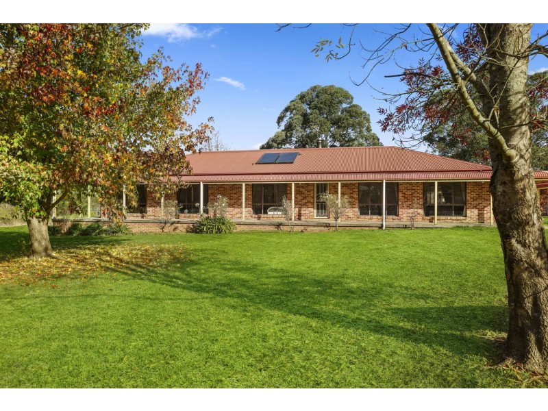 46 Shelleys Lane, Thirlmere NSW 2572