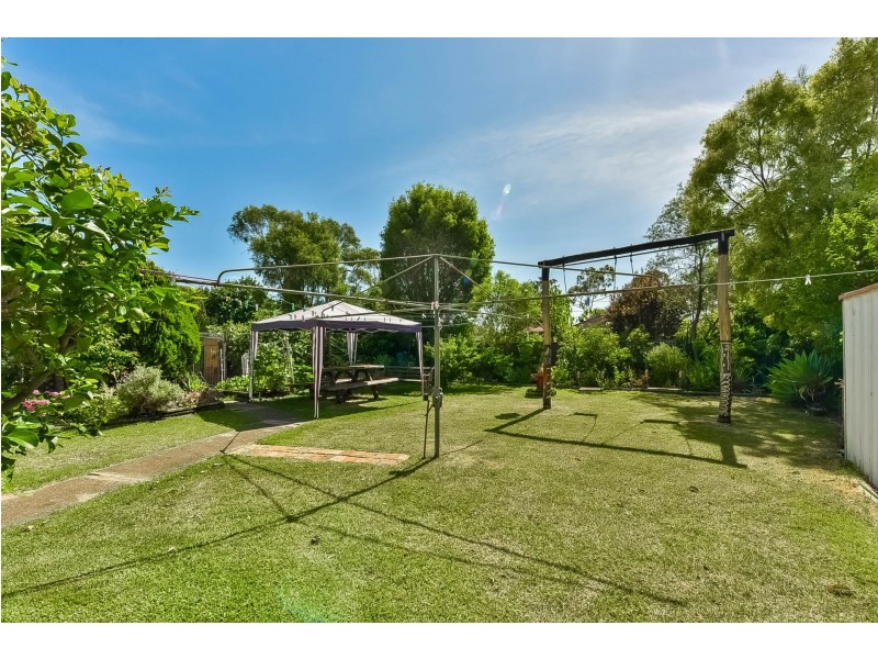 94 Pindari Ave, Camden NSW 2570