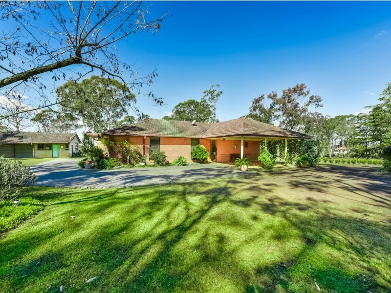 55 65 Bronzewing Street, Tahmoor NSW 2573