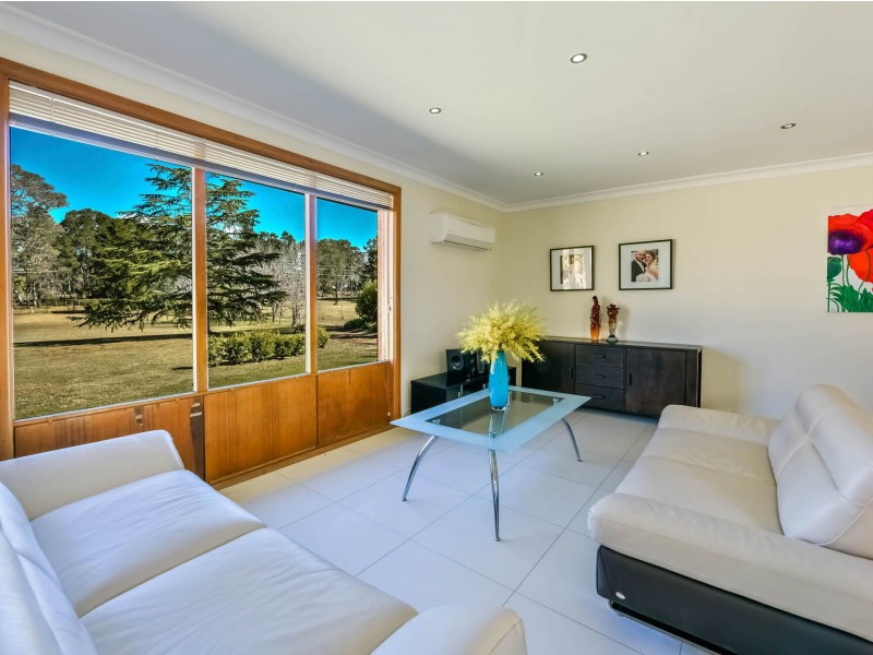 55 65 Bronzewing Street, Tahmoor NSW 2573