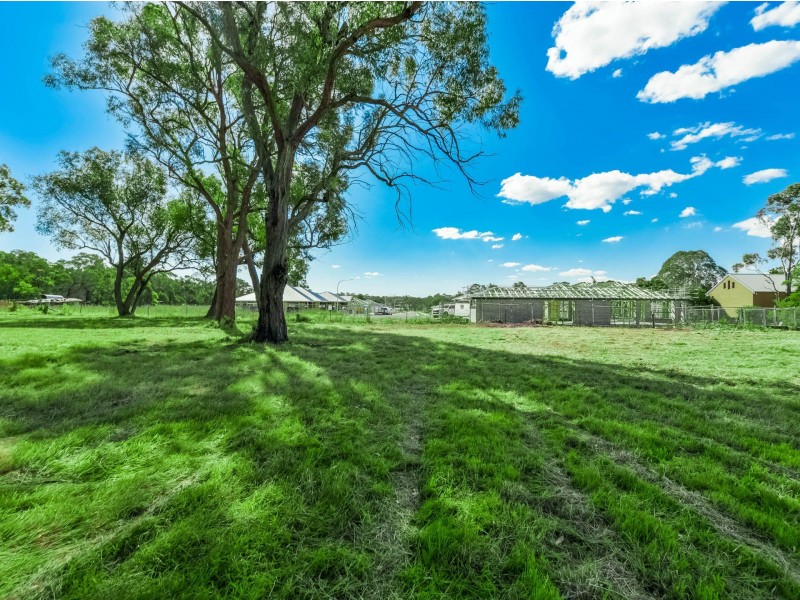 55 65 Bronzewing Street, Tahmoor NSW 2573