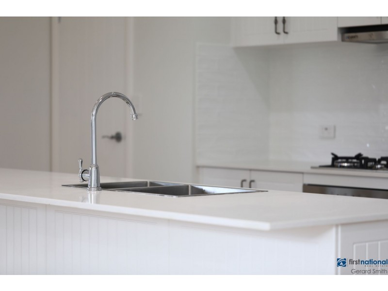 381A 381B Thirlmere Way, Thirlmere NSW 2572