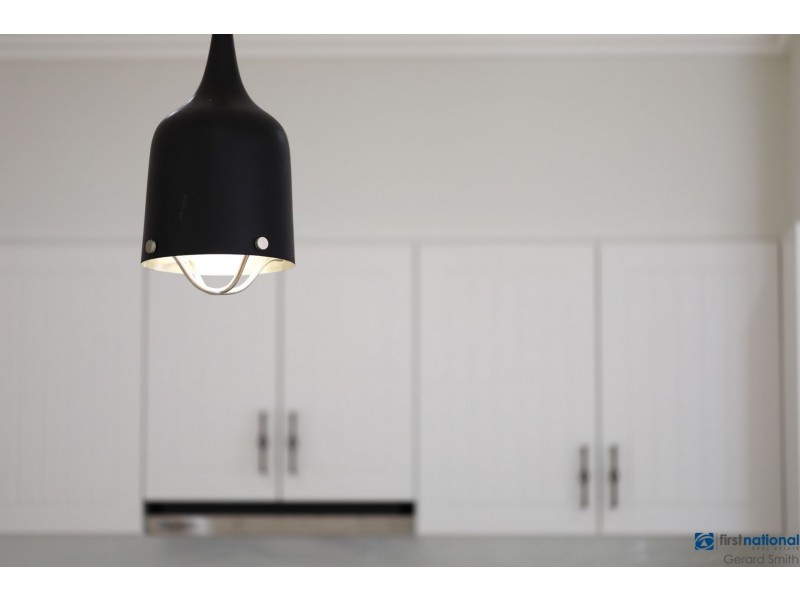 381A 381B Thirlmere Way, Thirlmere NSW 2572