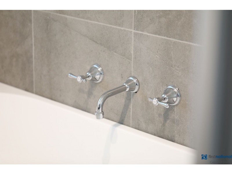 381A 381B Thirlmere Way, Thirlmere NSW 2572