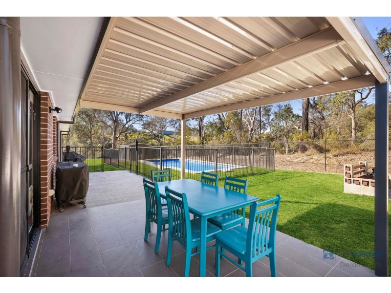 14 Blue Gum Place, Tahmoor NSW 2573