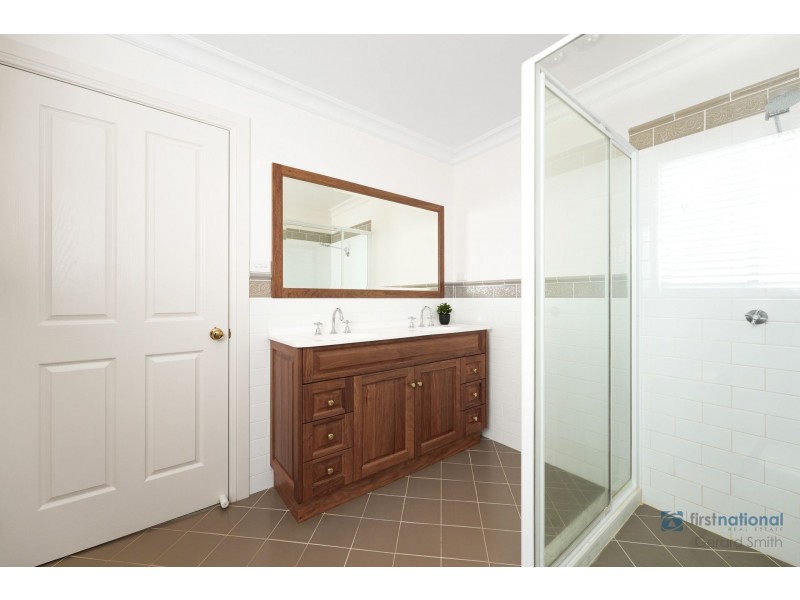 40 Hill Street, Picton NSW 2571