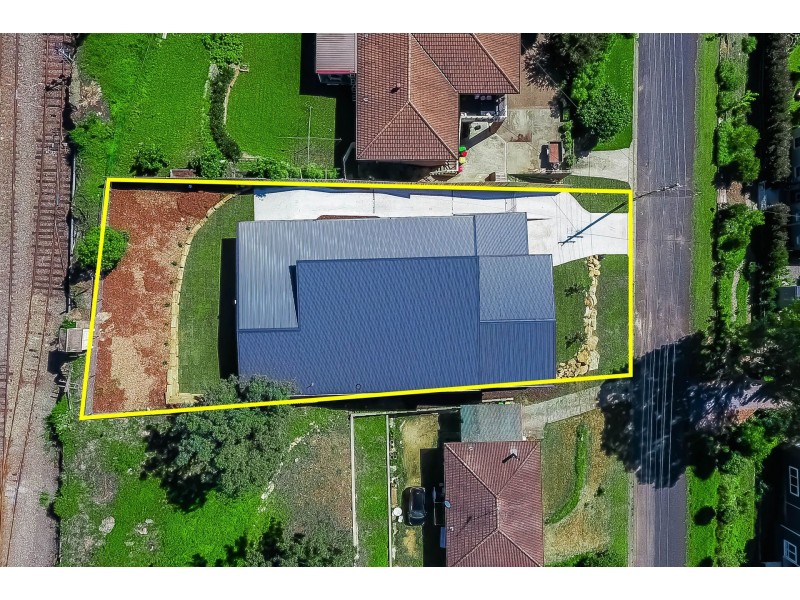 17 Picton Avenue, Picton NSW 2571