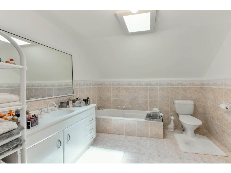 1B Tahmoor Road, Tahmoor NSW 2573