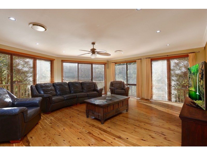 3a Carlton Road, Thirlmere NSW 2572