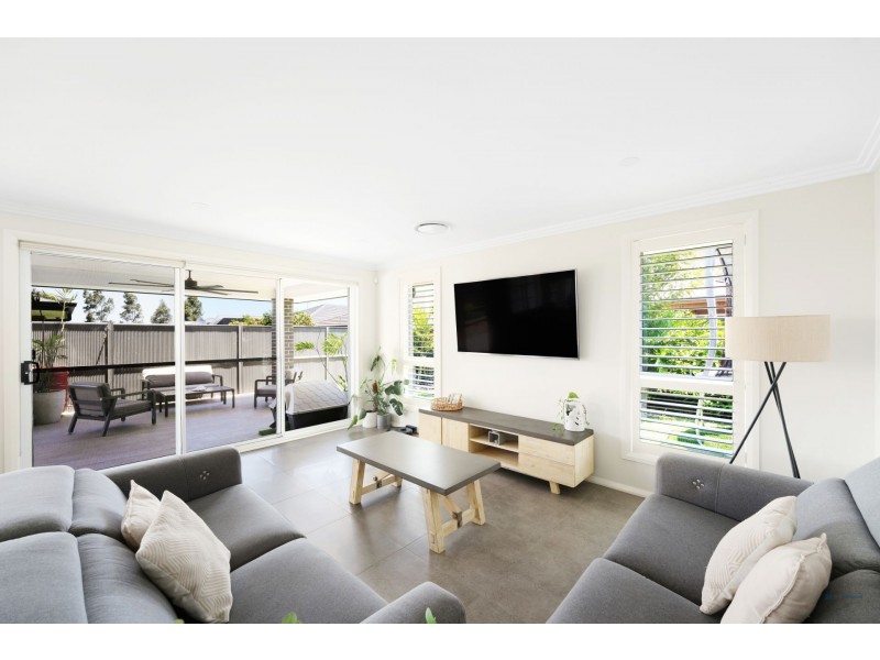 22 Abbott Street, Spring Farm NSW 2570