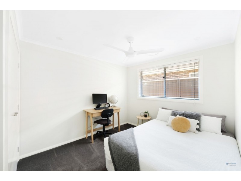 22 Abbott Street, Spring Farm NSW 2570