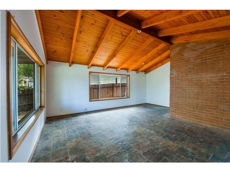 72 Remembrance Drive, Tahmoor NSW 2573