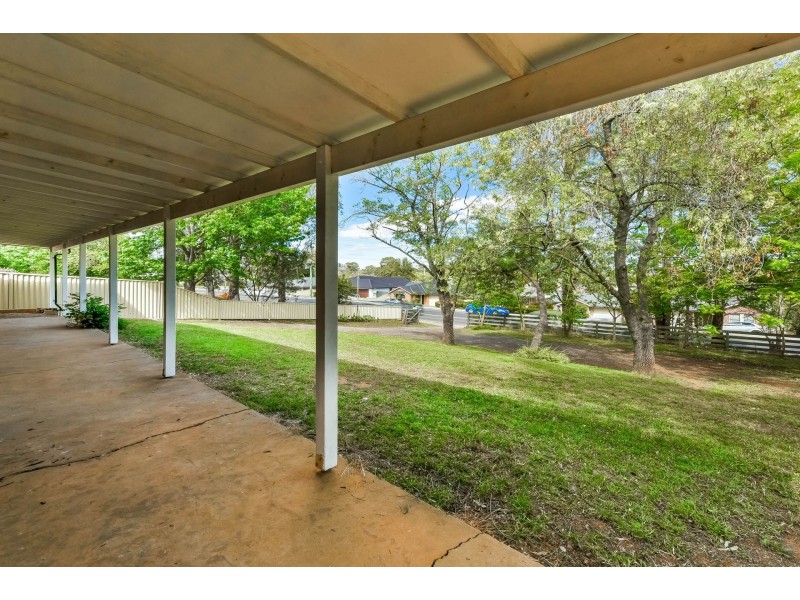 72 Remembrance Drive, Tahmoor NSW 2573