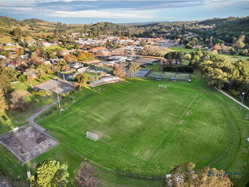 7 Rofe Place, Picton NSW 2571