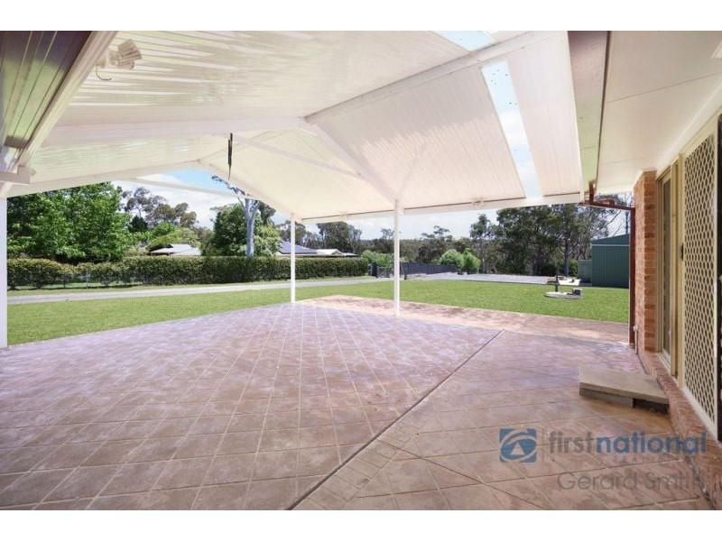 28 Lloyds Way, Bargo NSW 2574