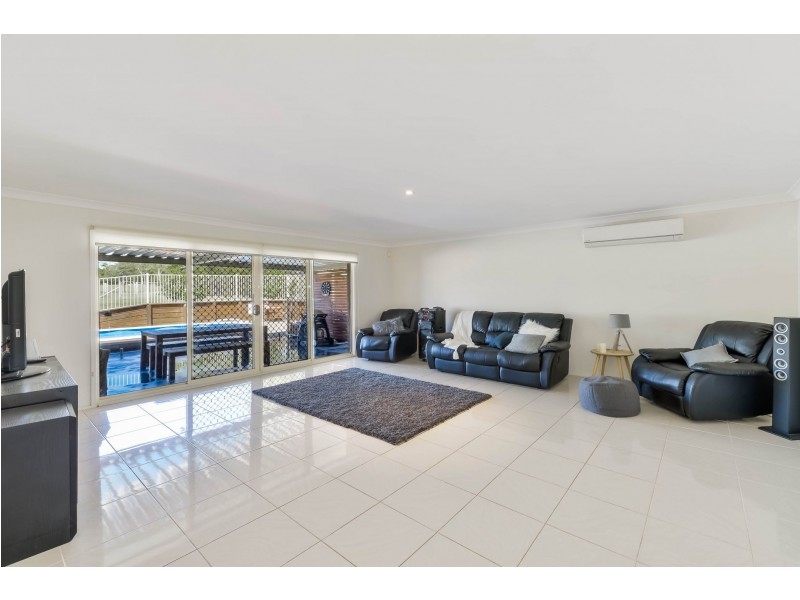 35 Albert Kench Place, Buxton NSW 2571