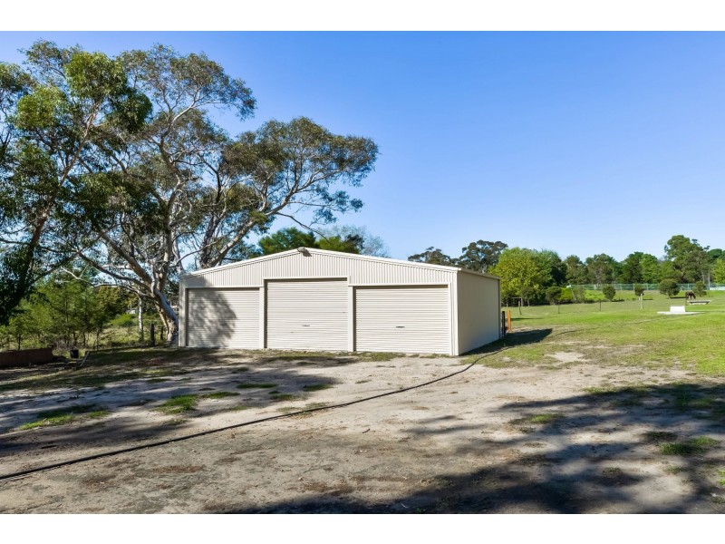35 Albert Kench Place, Buxton NSW 2571