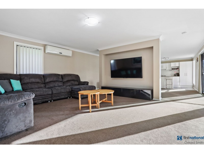 73a Remembrance Drive, Tahmoor NSW 2573