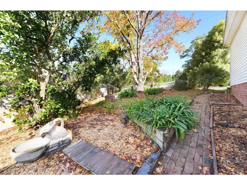 20 Picton Avenue, Picton NSW 2571