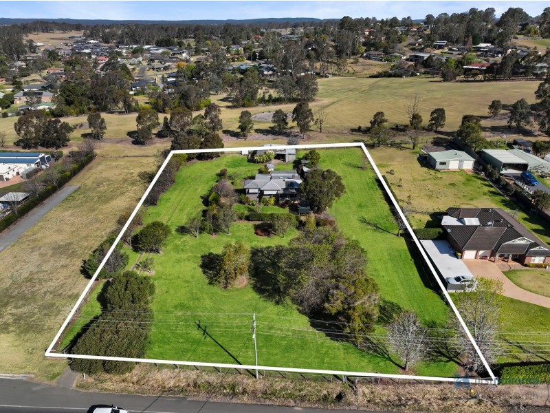 20-22 Remembrance Drive, Tahmoor NSW 2573