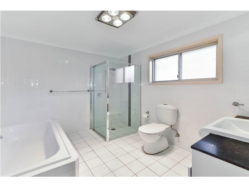 7 Bingarra Place, Bargo NSW 2574