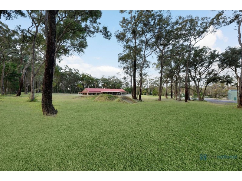 81 Boundary Road, Tahmoor NSW 2573