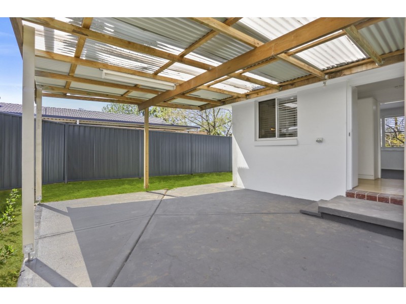 5 Darley Street, Thirlmere NSW 2572