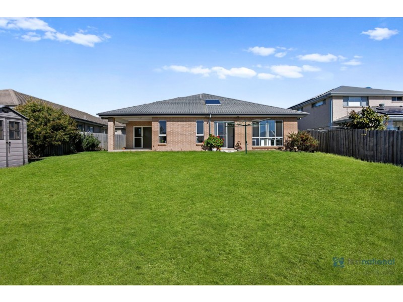 16 Stirling Drive, Wilton NSW 2571