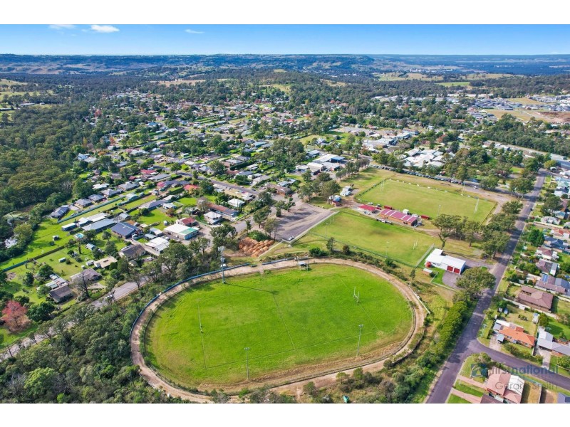 23 Highland Crescent, Thirlmere NSW 2572