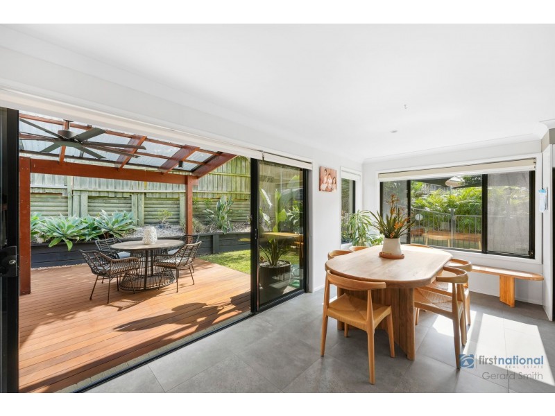 16 Brooks Bend, Mount Annan NSW 2567