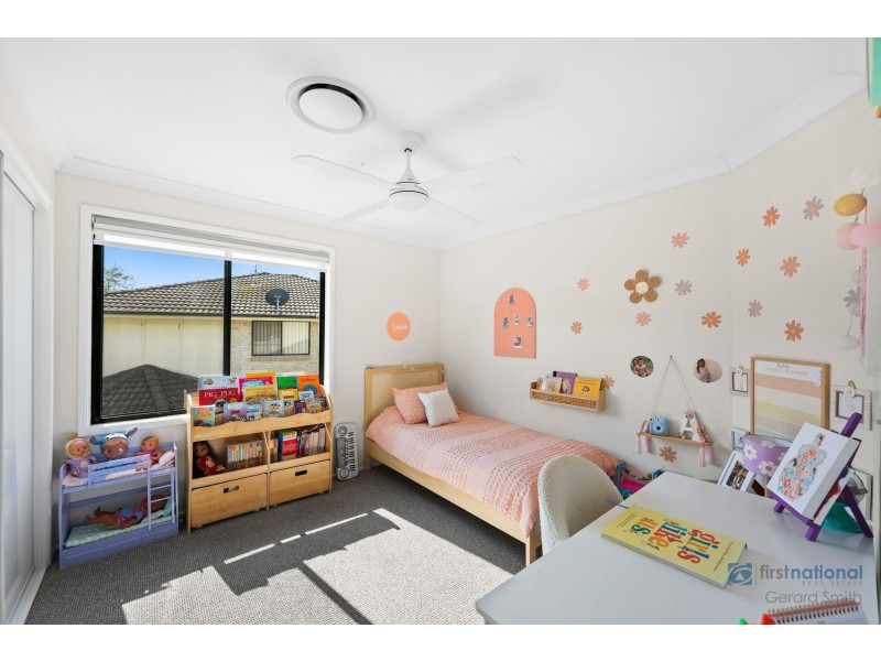 16 Brooks Bend, Mount Annan NSW 2567