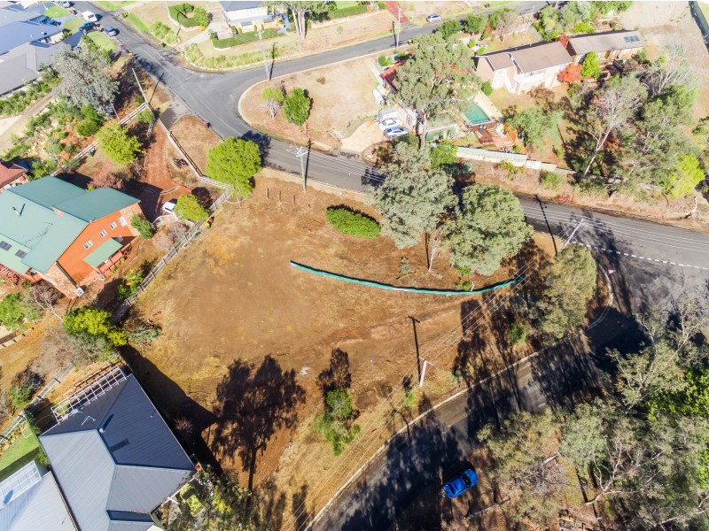 25 Myrtle Creek Avenue, Tahmoor NSW 2573