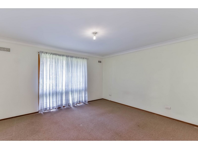 17 Alma Place, Thirlmere NSW 2572