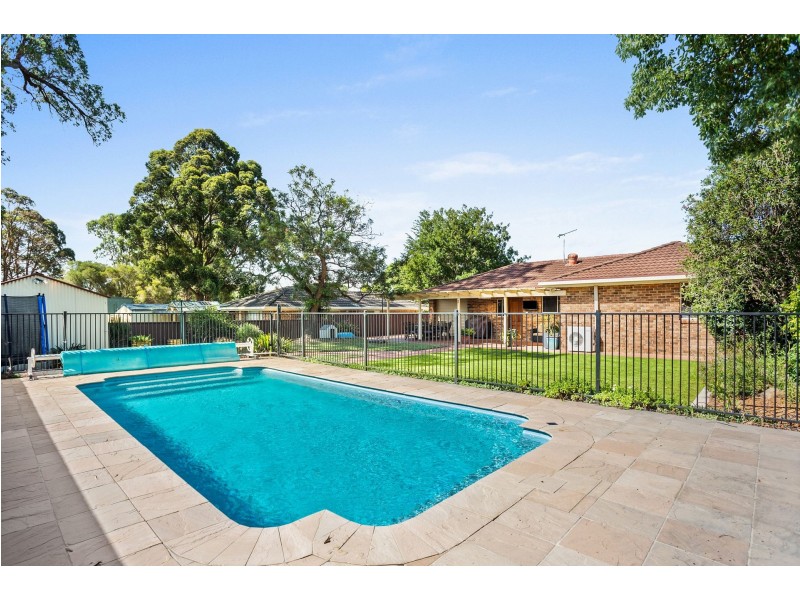 17 Southdown Road, Elderslie NSW 2570