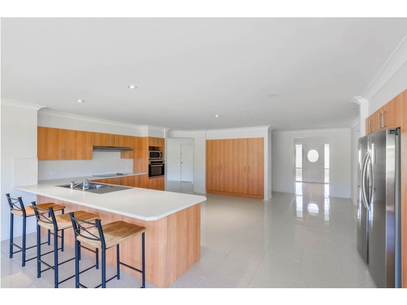 35 Albert Kench Place, Buxton NSW 2571