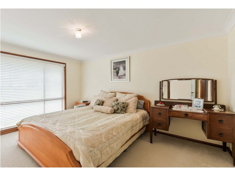 5 Bell Street, Thirlmere NSW 2572