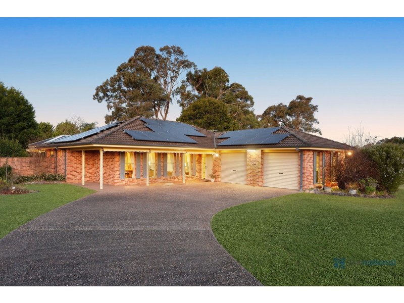 15 Lloyds Way, Bargo NSW 2574