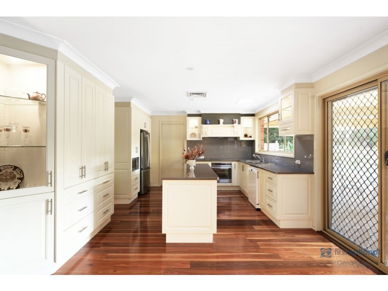 15 Lloyds Way, Bargo NSW 2574