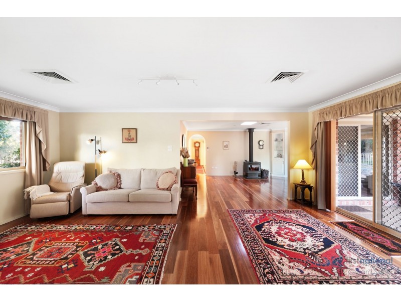 15 Lloyds Way, Bargo NSW 2574