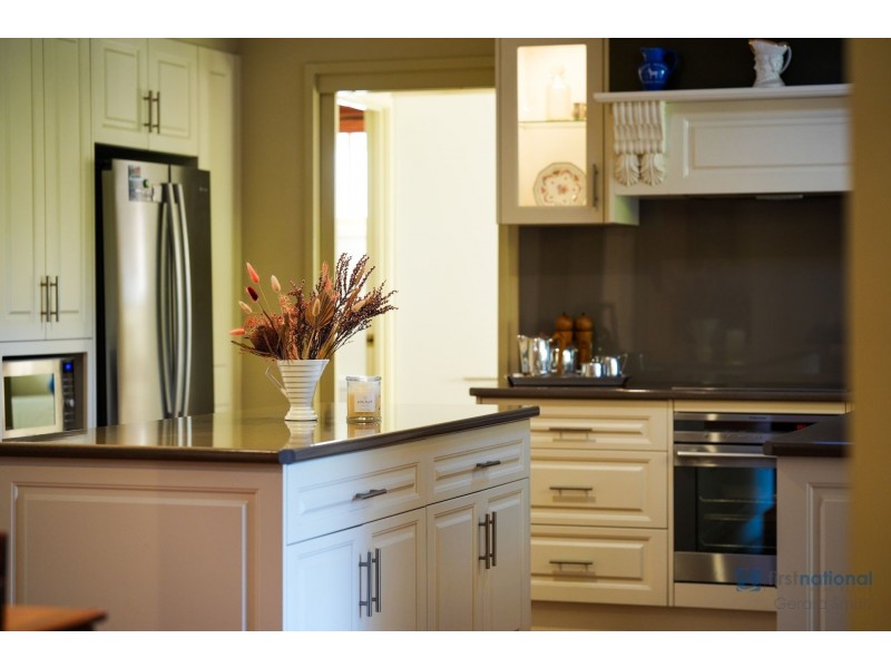 15 Lloyds Way, Bargo NSW 2574