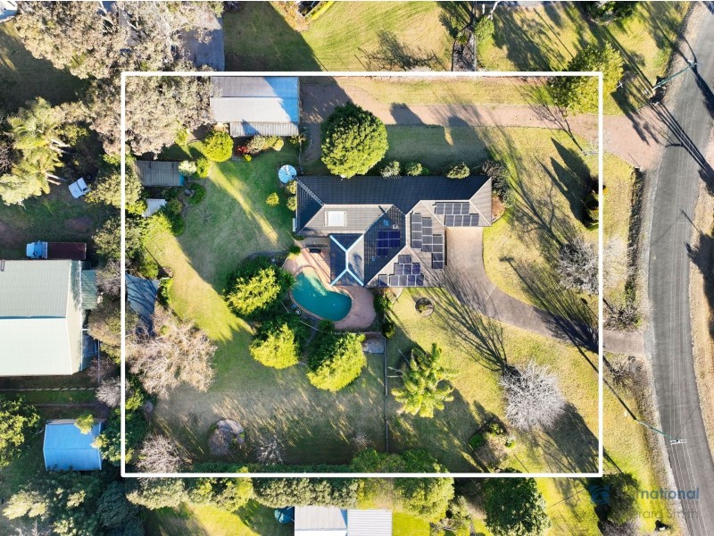 15 Lloyds Way, Bargo NSW 2574