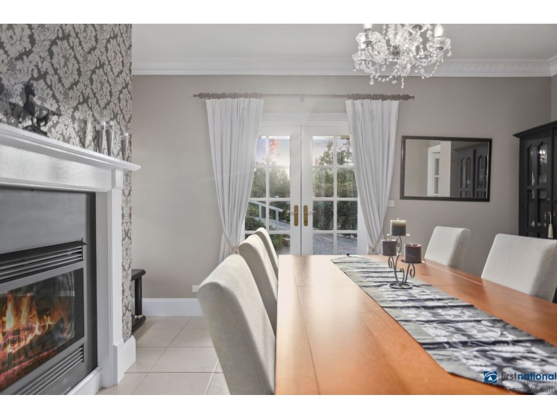 8 Governors Lane, Picton NSW 2571