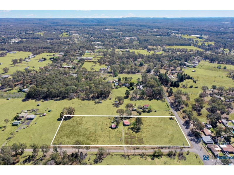 10 Byron Road, Tahmoor NSW 2573