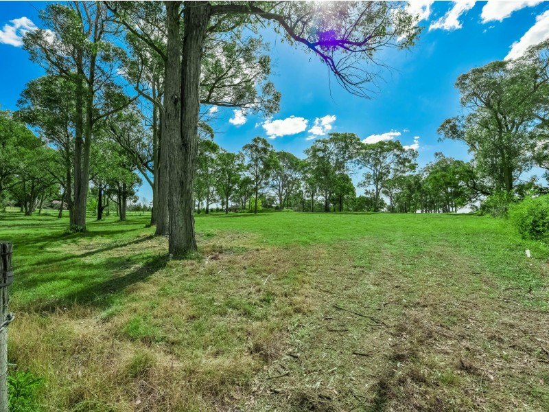 55 Bronzewing Street, Tahmoor NSW 2573